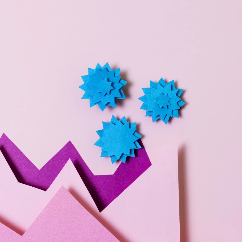 Abstracte weergave van papieren vormen met groei en daarbij drie sterren die symbool staan voor de knelpunten van problemen